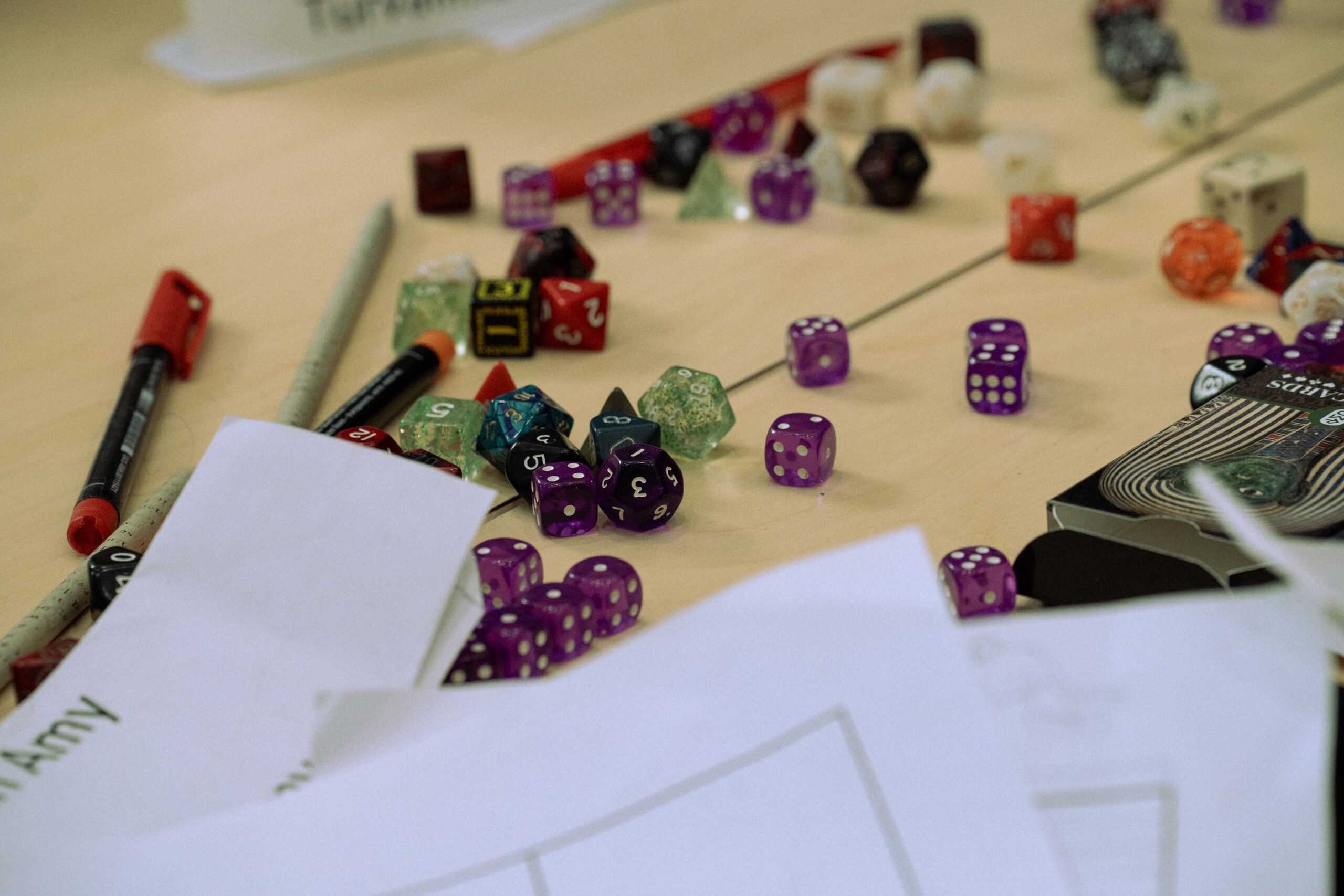 Noppia roolipelissä. Kuvaaja: Jasu